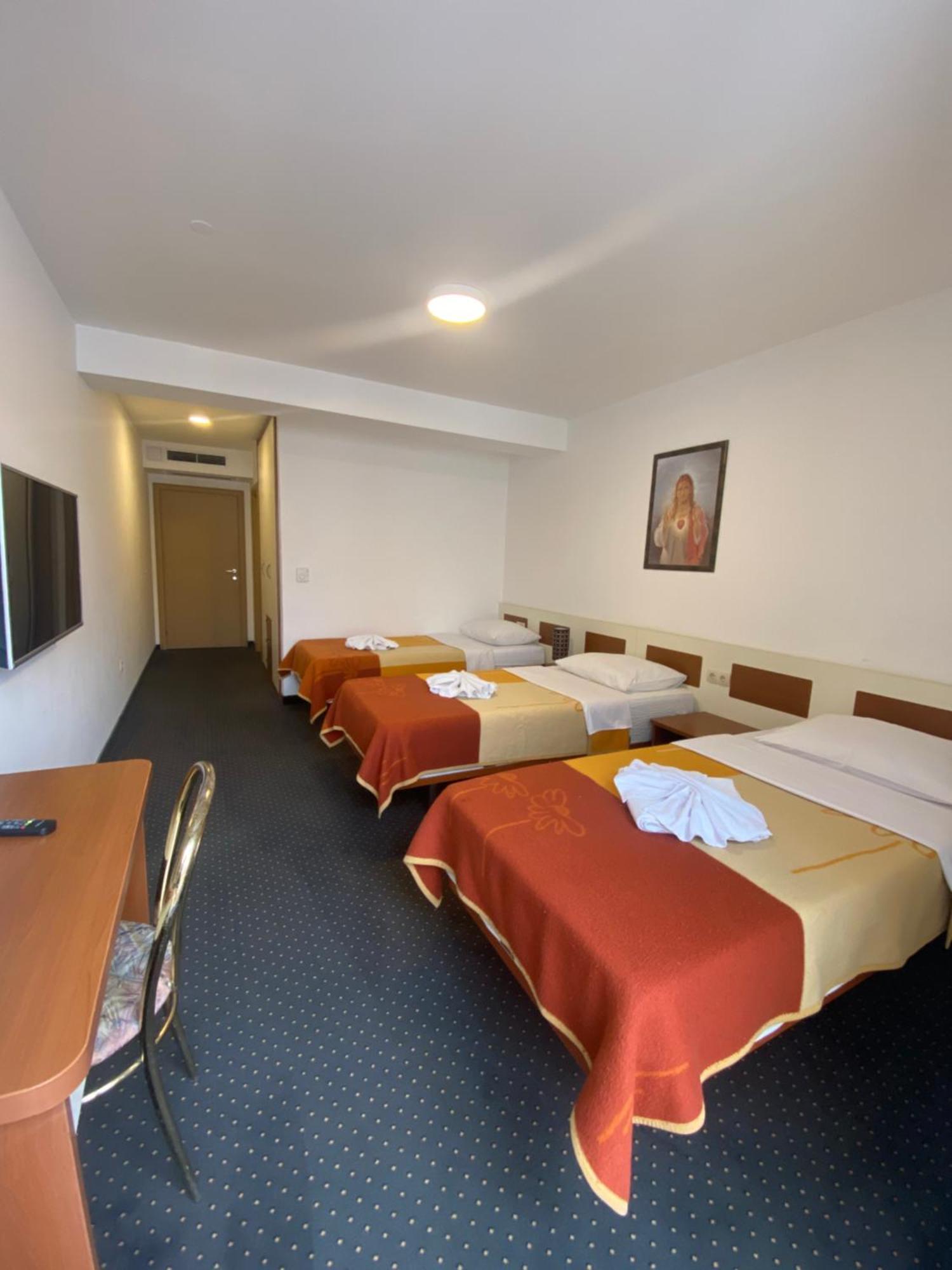 Hotel Frankoni เมจูโกเรีย ภายนอก รูปภาพ